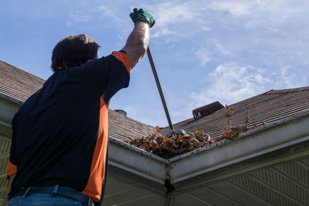 Professional Gutter Cleaning in Spring Hill TN