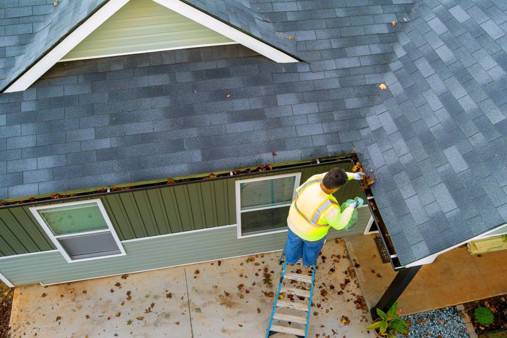 Local Gutter Cleaning Services in Nashville TN