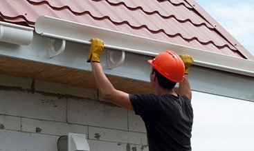 Roof Cleaning in Franklin, TN 2 Keep your Franklin roof clean, safe, and looking great with our professional roof cleaning services. We remove moss, algae, debris, and buildup that can damage shingles, shorten roof life, and affect curb appeal — protecting your home from leaks and costly repairs.